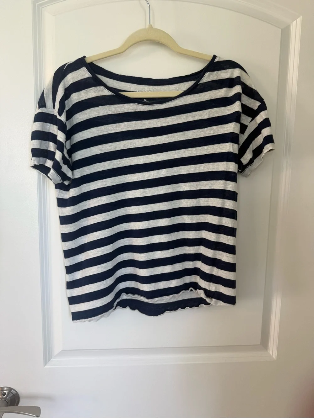J crew Striped Navy and White Short Sleeve linen Tee womens medium